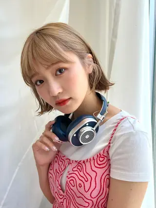 ショート カラー ヘアアレンジ レイヤー専門家 ダブルカラー修のヘアスタイル