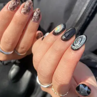 ネイル akari✨千葉駅 デザイン、メンズ🪐のネイルデザイン