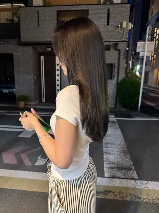 ロング 薮 夏帆のヘアスタイル