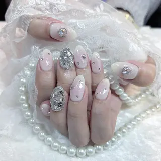 ネイル Kanako 💫のネイルデザイン
