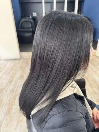 ミディアム カラー Agu 清尾 浩昭のヘアスタイル