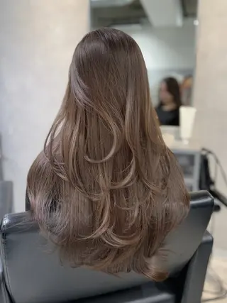 ロング 透明感カラー🇰🇷 レイヤー✨桑原 研太のヘアスタイル