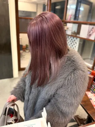 セミロング カラー ウチダ ユウヤのヘアスタイル