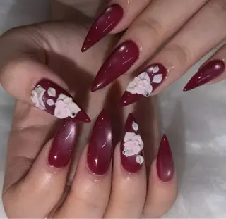 ネイル NiJi Nailsのネイルデザイン