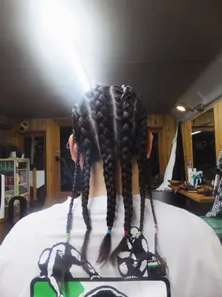 ヘアアレンジ 関 晃哉のヘアスタイル