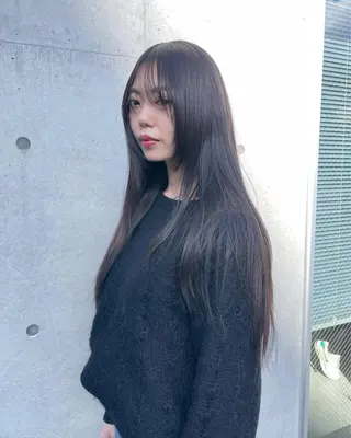 ロング 佐伯 和佳のヘアスタイル