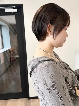 ショート カラー 🌱小顔魅せショート 髪質改善カラー/泉綺のヘアスタイル