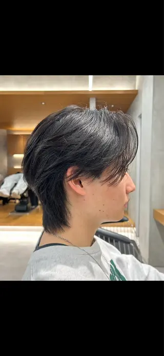 メンズ 圧倒的 毛流れ センターパートのヘアスタイル
