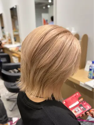ミディアム カラー 巻ける髪質改善🫧ハ イライト/永田汰伊智のヘアスタイル