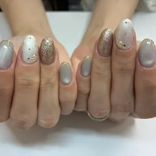 ネイル 庄司 奈々子のネイルデザイン