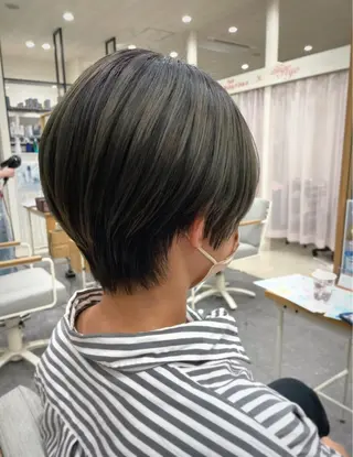 ショート PROGRESS‣‣ 福澤 可音🐯🐝のヘアスタイル
