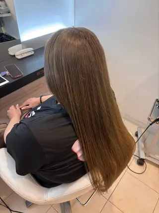 ロング カラー yui 練習モデル募集中のヘアスタイル