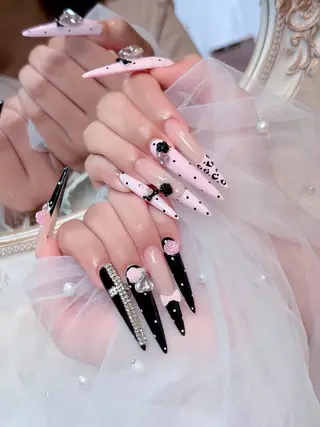 ネイル Eli Muse 新宿ネイルのネイルデザイン