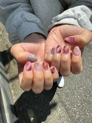 ネイル LAVISH 大和店 🤱子連れ大歓迎のネイルデザイン