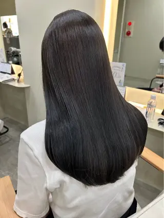 ロング 🩶 AIRA / 透明感カラー 🩶のヘアスタイル