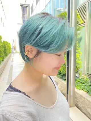 ショート カラー ヘアアレンジ ブリーチダブルカラー 元町三宮/三ノ宮のヘアスタイル