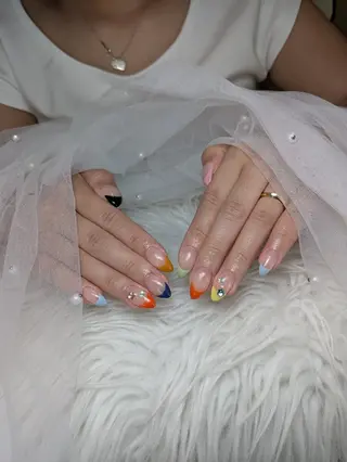 ネイル Queen Nail 研修生のネイルデザイン