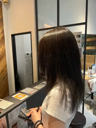 カラー Miyuu 『藤沢』のヘアスタイル