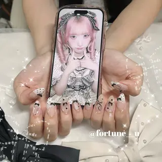 ネイル 💜✩.* Yuuna💜のネイルデザイン
