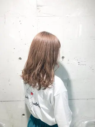 セミロング カラー パーマ ヘアアレンジ メンズ キッズ ネイル マツエク・マツパ 当日予約⭕️ Rene’のヘアスタイル