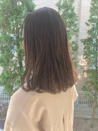 ミディアム 金子 歩実のヘアスタイル