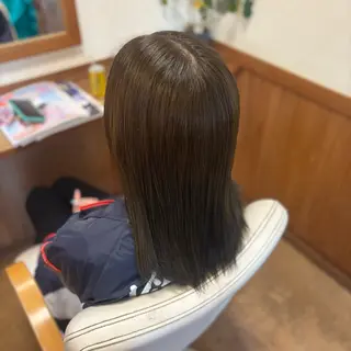 カラー Beam 深澤のヘアスタイル