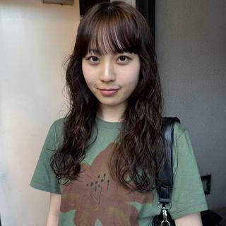 ロング パーマ 原宿 ニュアンスパーマミウのヘアスタイル
