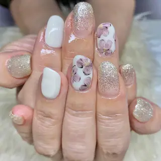 ネイル Nail&eye Belire 新宿のネイルデザイン