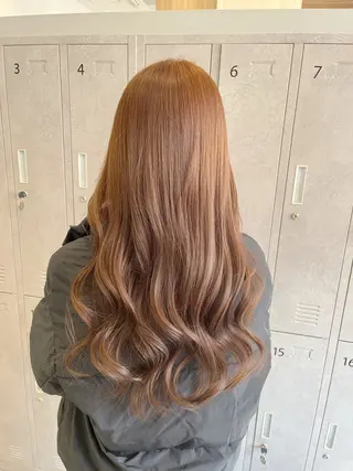 カラー 福島 果音のヘアスタイル