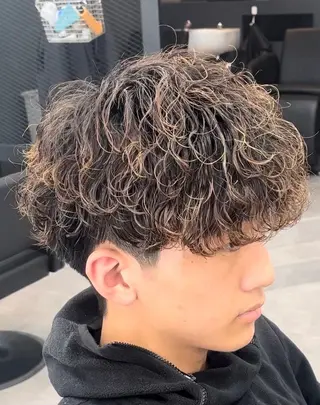 ショート パーマ メンズ 鈴木 メンズ北千住のヘアスタイル