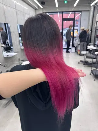カラー Asami／名古屋／ ハイトーン／デザインのヘアスタイル
