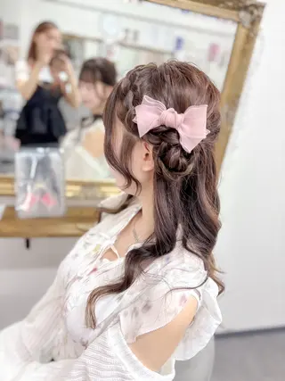 セミロング ヘアアレンジ ⭐︎moe 【ヘアメイク🧸】のヘアスタイル