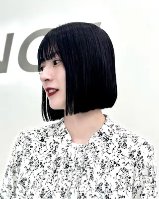 ショート カラー ヘアアレンジ 縮毛矯正🤍 ボブ/ HIKARIのヘアスタイル