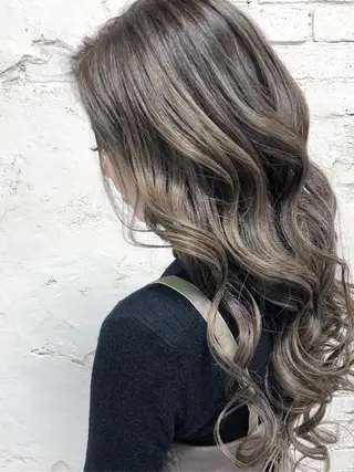 ロング カラー welring hair salonのヘアスタイル