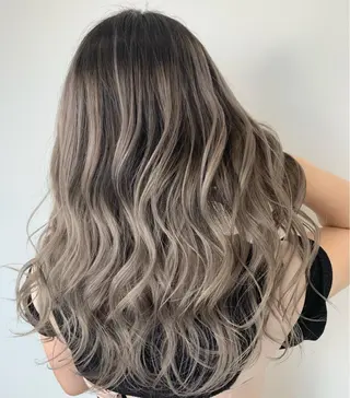 セミロング 山田 絵里菜のヘアスタイル