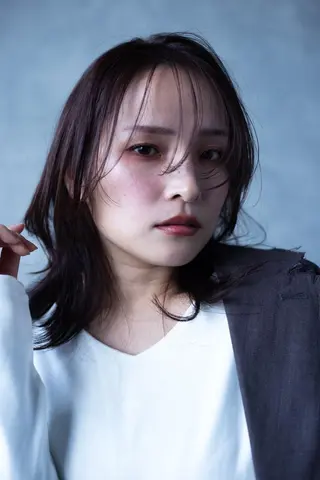 セミロング カラー 寺山 靖晃のヘアスタイル