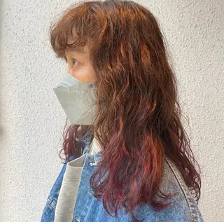 ロング カラー パーマ カナザワ アリッサのヘアスタイル