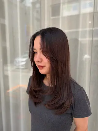 カラー 玉城 琴音のヘアスタイル