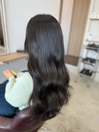 ロング 志賀 美沙のヘアスタイル