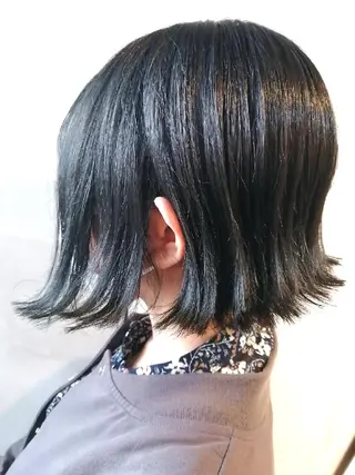 ミディアム カラー 傷ませないブリーチ 美容師🎉内山のヘアスタイル