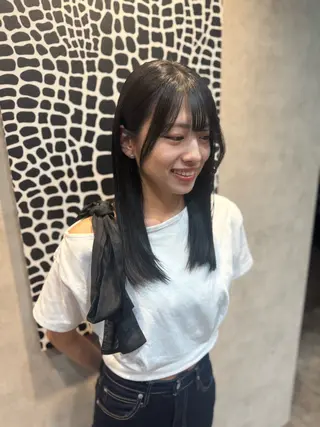 セミロング GANNI/ NOA🐈‍⬛🎀のヘアスタイル