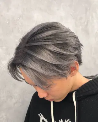 ミディアム カラー パーマ ヘアアレンジ メンズ メンズパーマ 🌫デザインカラーのヘアスタイル