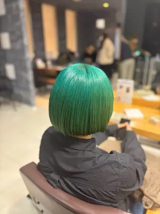 ミディアム カラー 🩵さき🤍 可愛いを叶える美容師のヘアスタイル