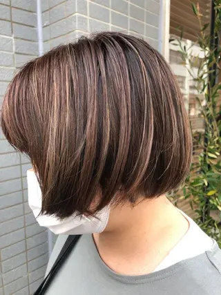 ショート カラー 似合わせ レイヤー須川のヘアスタイル