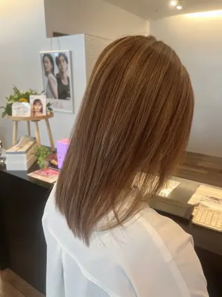 ミディアム カラー 村上 遼華のヘアスタイル