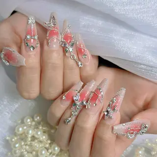 ネイル Lyna 池袋のネイルデザイン