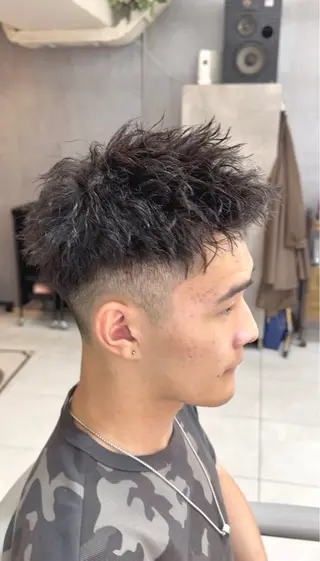 パーマ メンズ 颯/ツイスパ/波巻き /レディースモデルのヘアスタイル