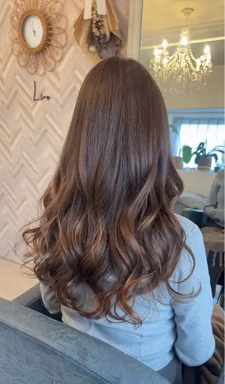 ロング 戸川 浩子のヘアスタイル