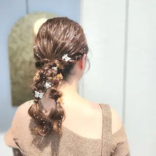 ヘアアレンジ シールエクステ🎀 ホシノ🕒ユウカのヘアスタイル