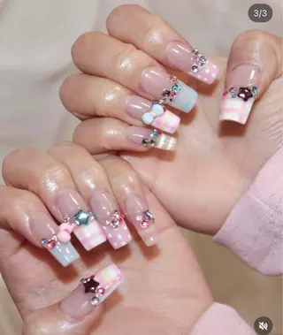 ネイル YUKI NAILのネイルデザイン
